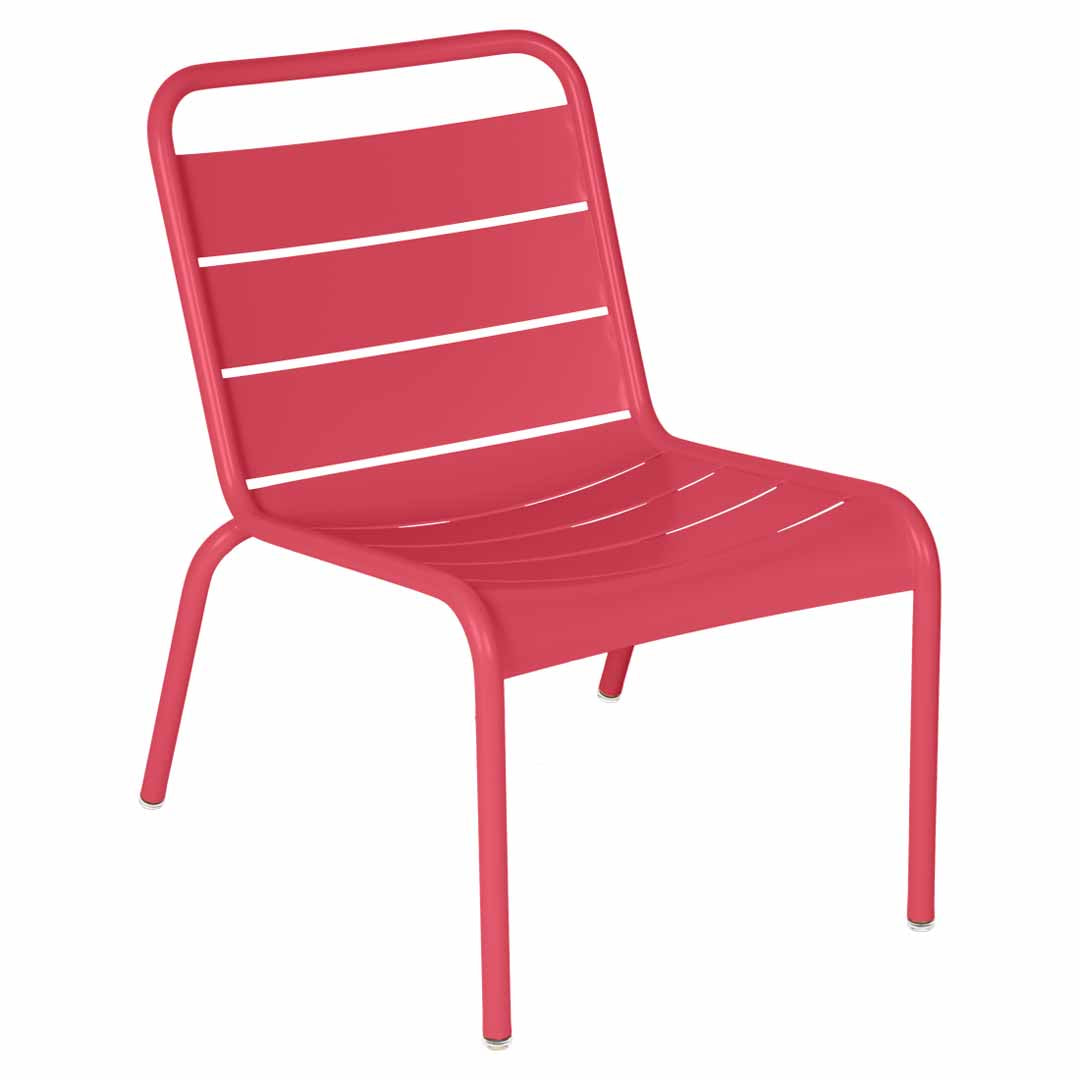 Fermob Luxembourg Lounge Chair in Rosalie, low aluminum slat outdoor lounge chair
